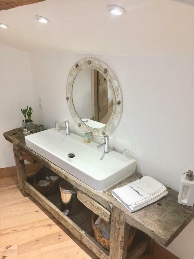 Magnificent Renovated Farmhouse - 10 Min A7 - Apartment Anneyron ภายนอก รูปภาพ